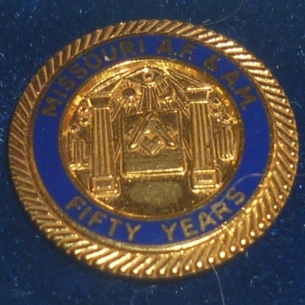 Vintage Missouri AF & AM Masonic 50 Year Lapel Pin Blue Enamel GF Award